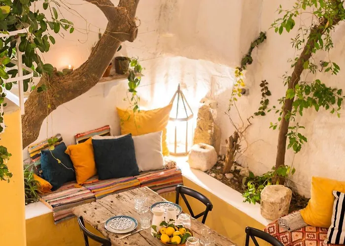 Layla Blu In The Medieval Town * Rhodes City