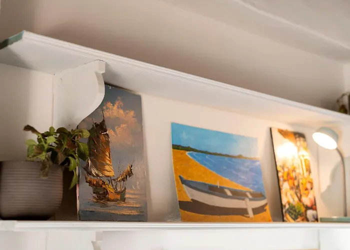 Layla Blu In The Medieval Town Rhodes City