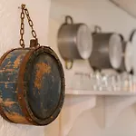 Дом отдыха Layla Blu In The Medieval Town