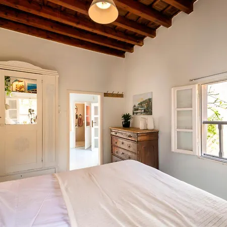 Tatil Evi Layla Blu In The Medieval Town